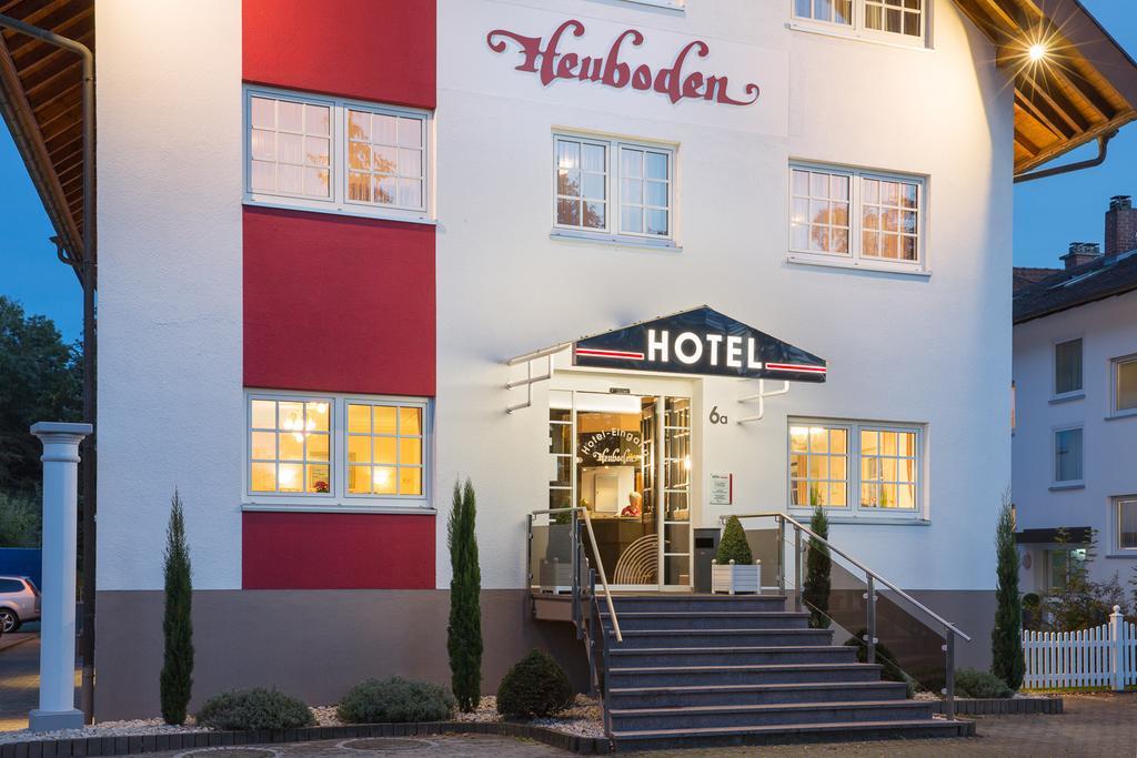 Hotel Heuboden Umkirch Exterior photo